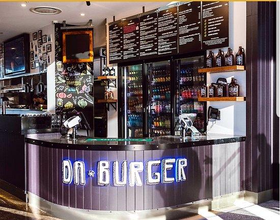 DA'Burger Ascot